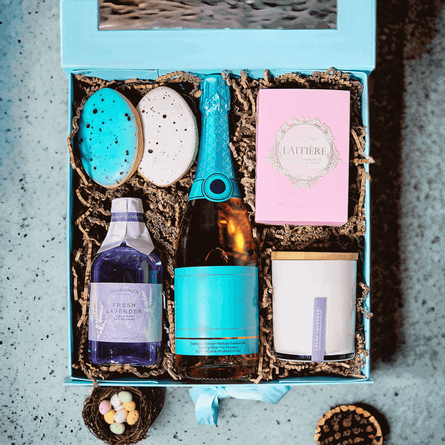 Easter Sparkling Wine & Spa Gift Box