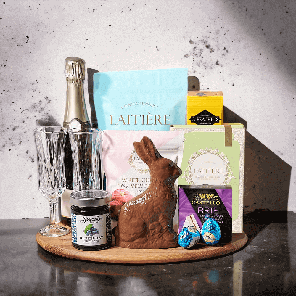 Sparkling Wine & Chocolate Easter Gift will definitely set your celebration right as our gift was tastefully arranged.