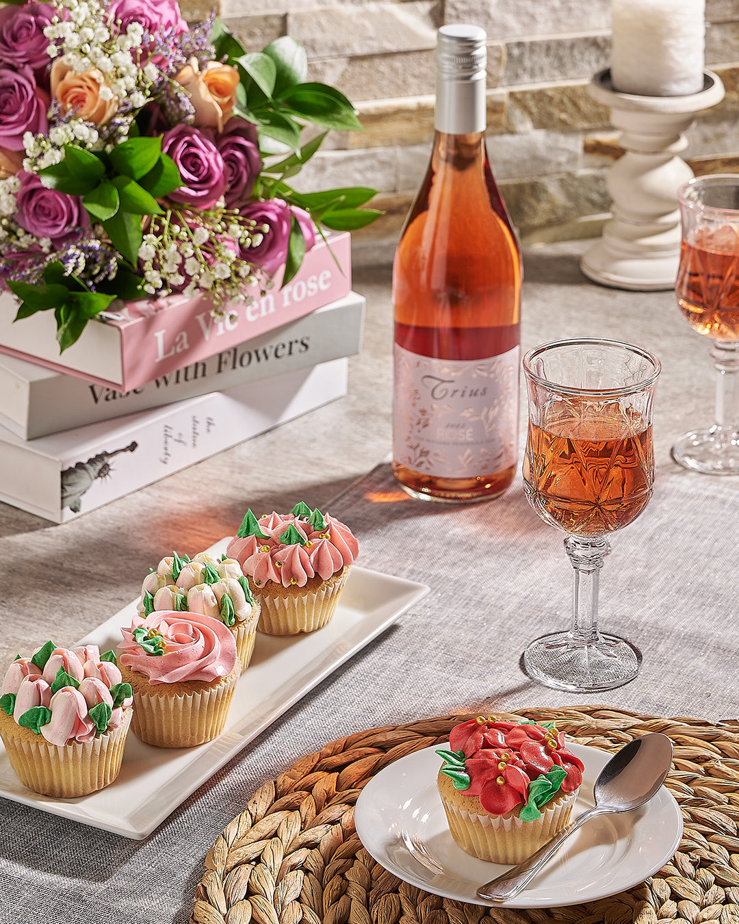 Customer customizing a wine gift selection